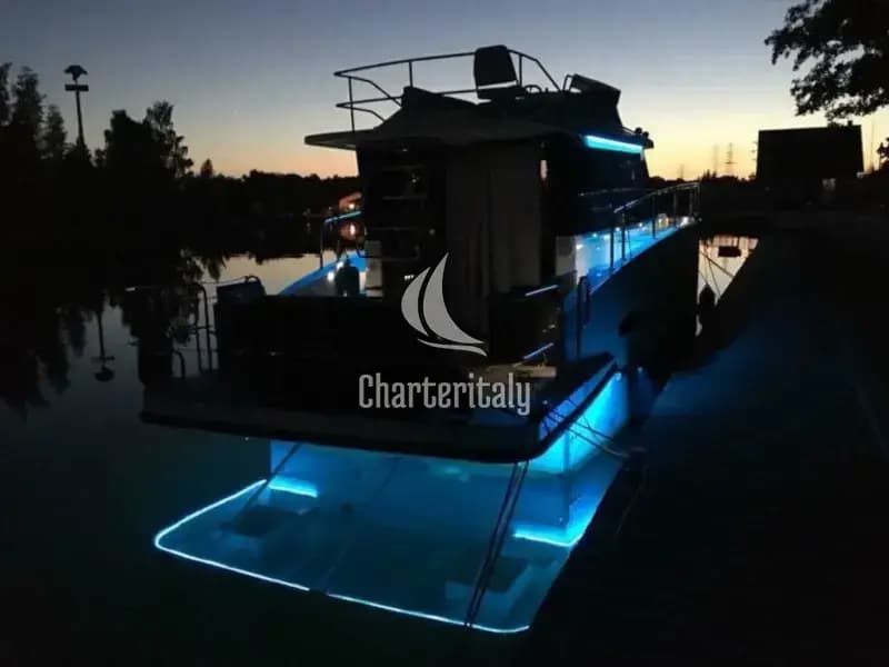 Futura 40 Grand Horizon - Futura 40 Grand Horizon - 2