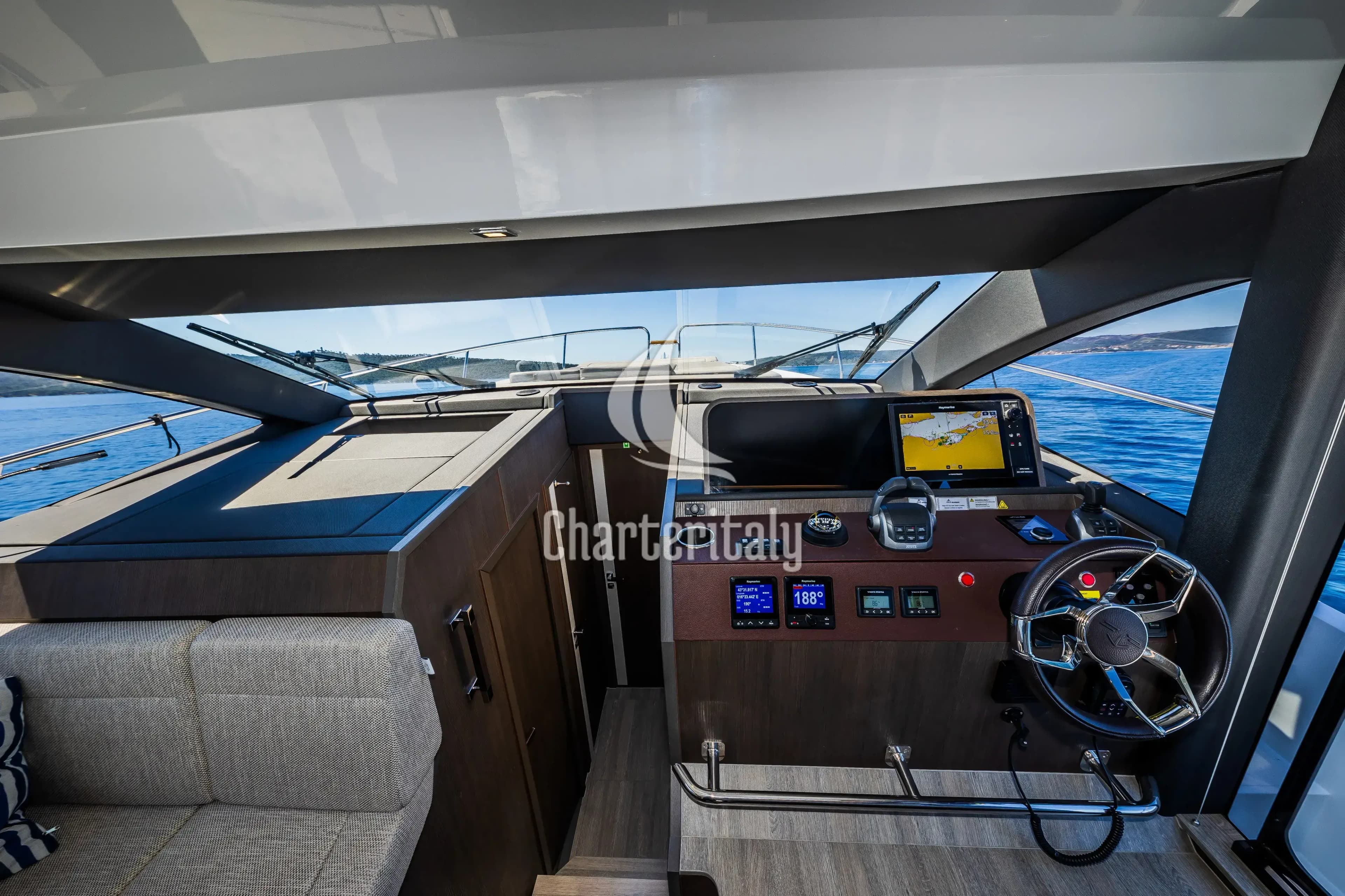 Sealine F430 - Grace II - 22