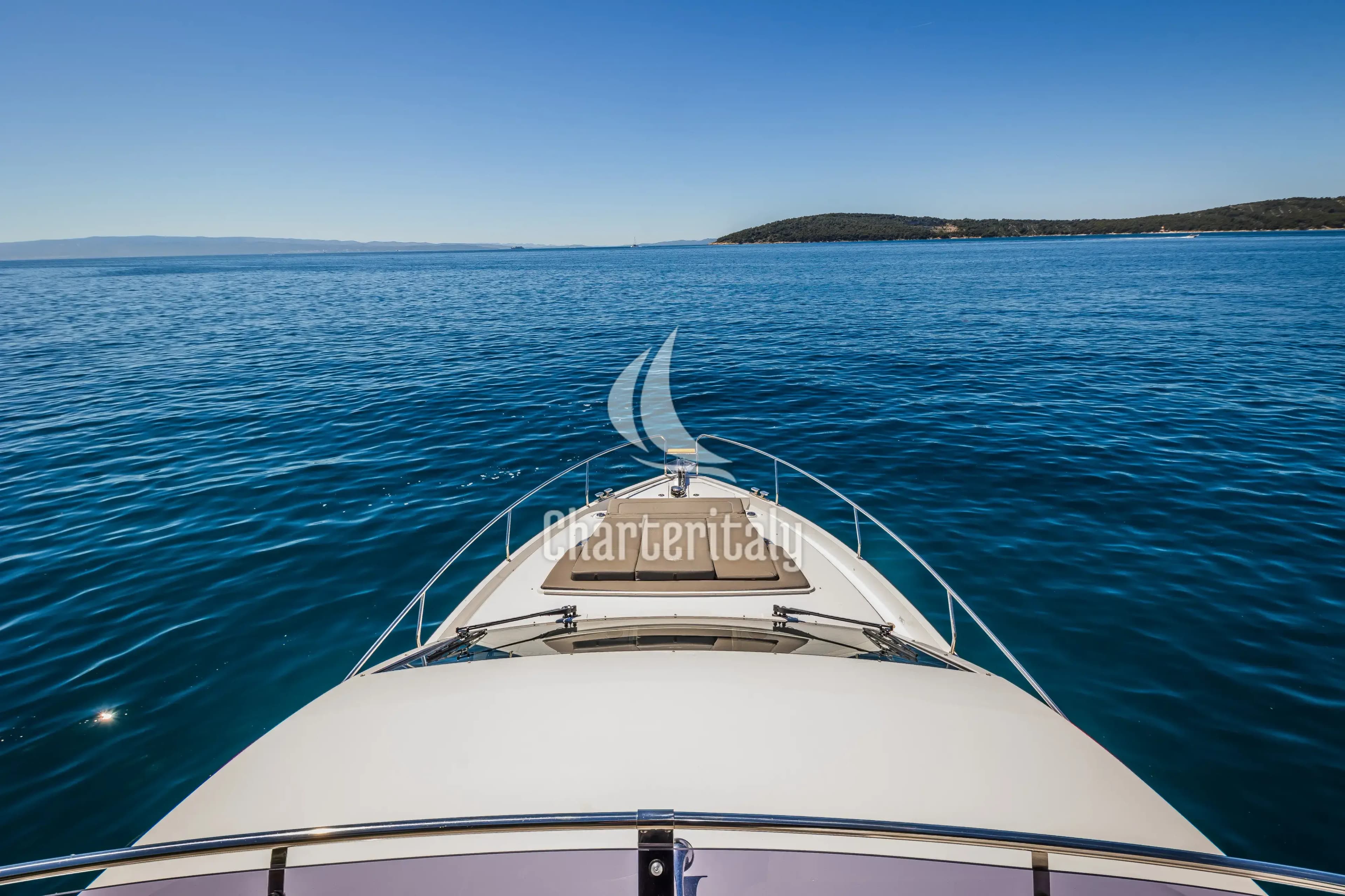 Sealine F430 - Grace II - 16