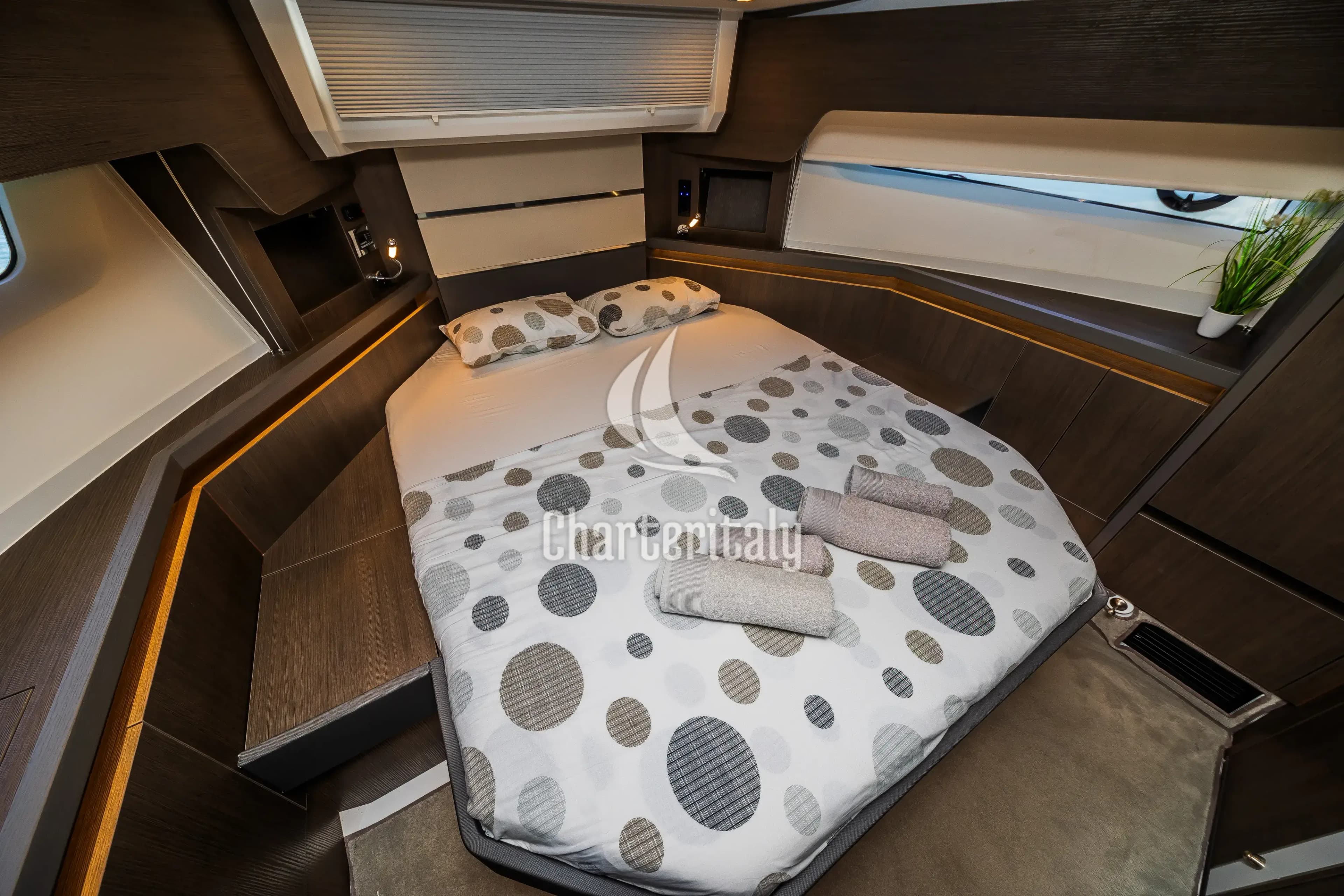 Sealine F430 - Grace II - 26