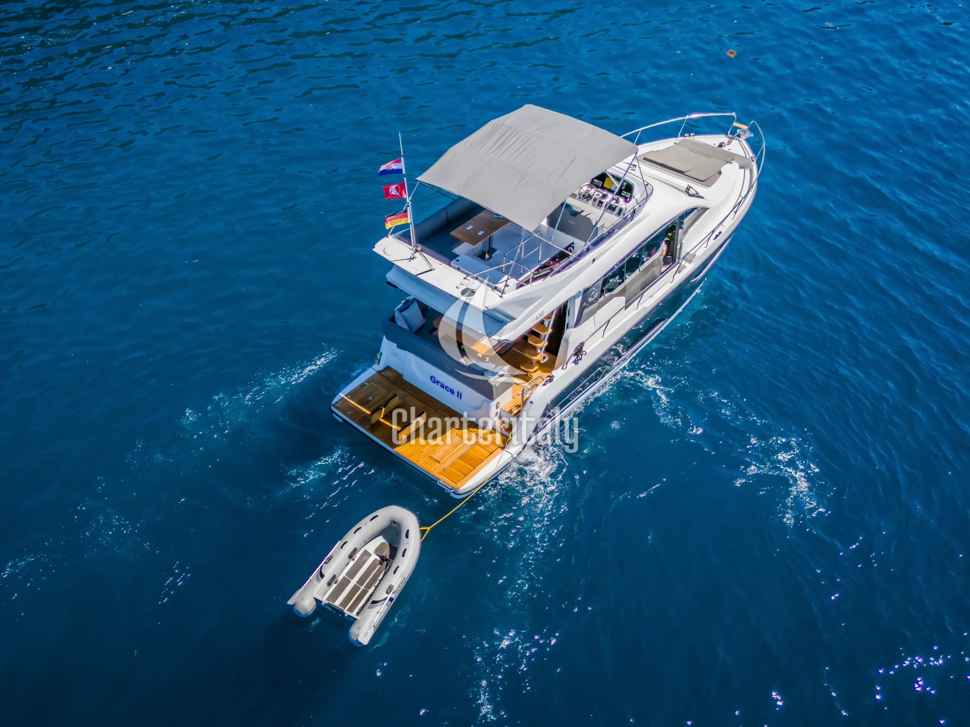 Sealine F430 - Grace II - 7