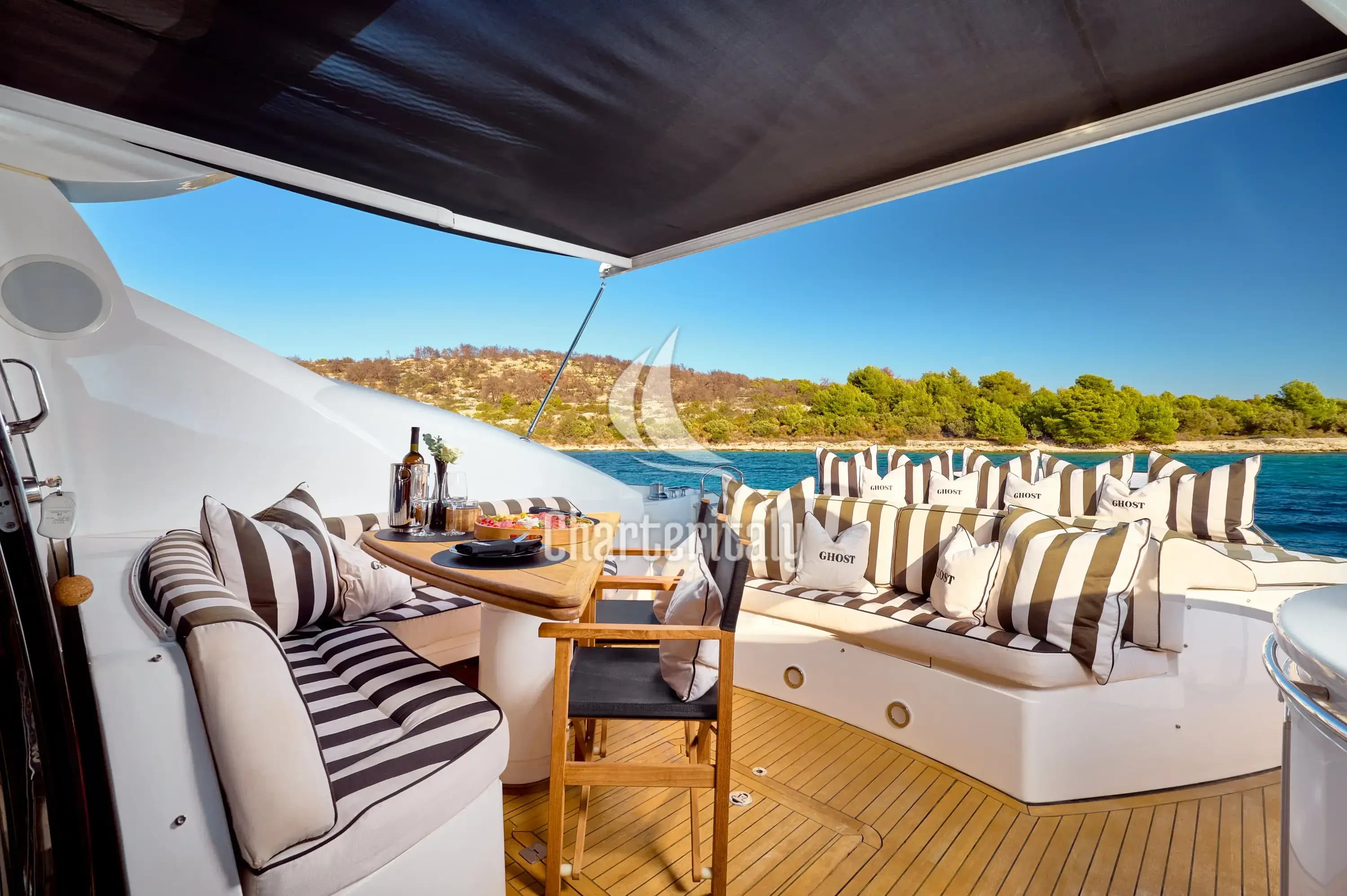Sunseeker Predator 72 - Ghost - 16