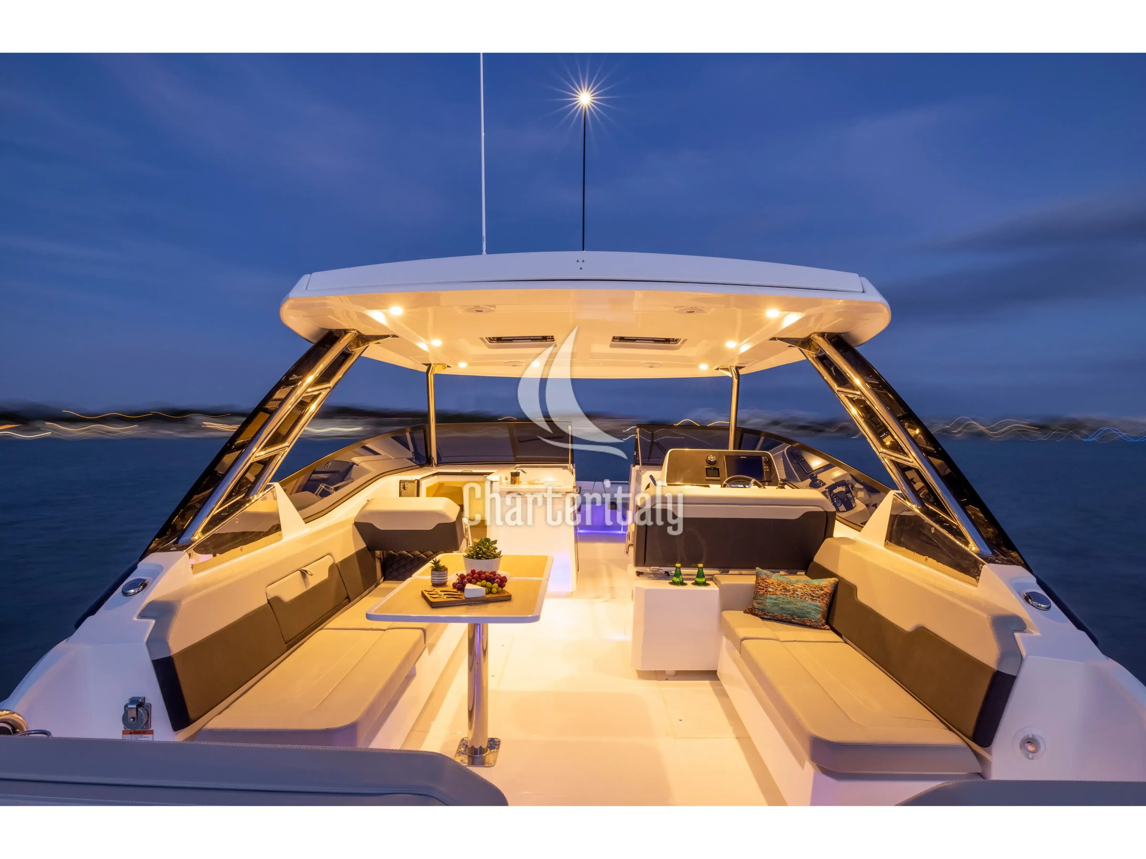 Aquila 32 Sport - BATCAT - 3