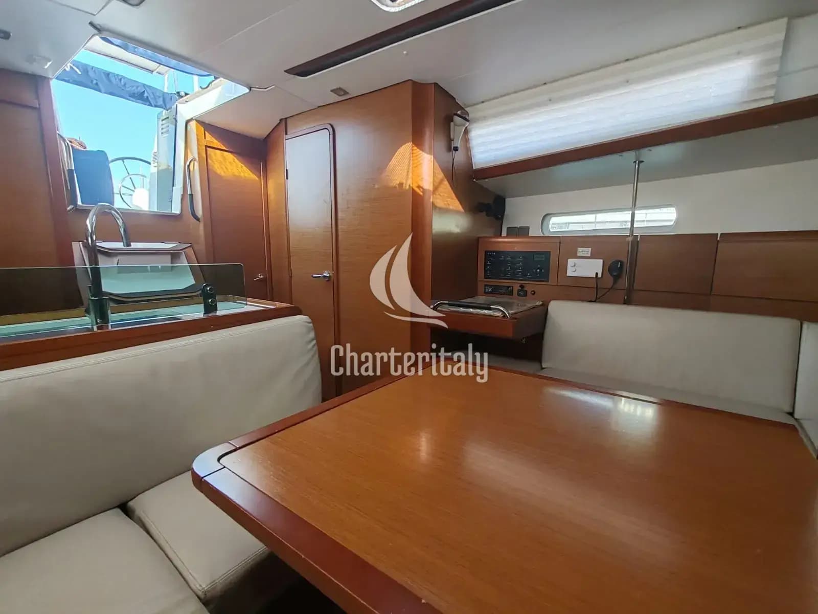 Sun Odyssey 389 - Freddie - 3