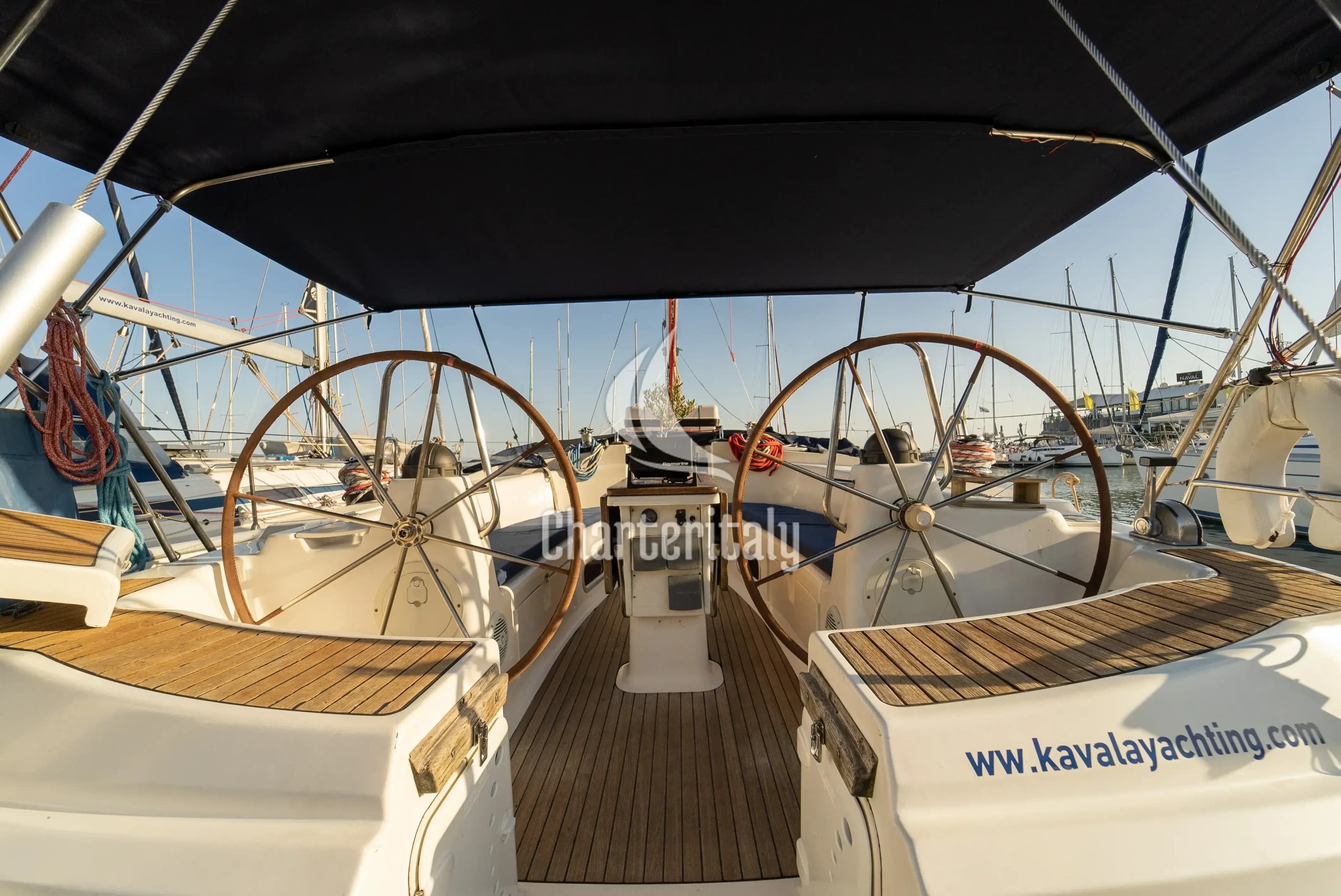Bavaria 44 - Danai (with Bowthruster ,Solar Panels, New Sails) - 13