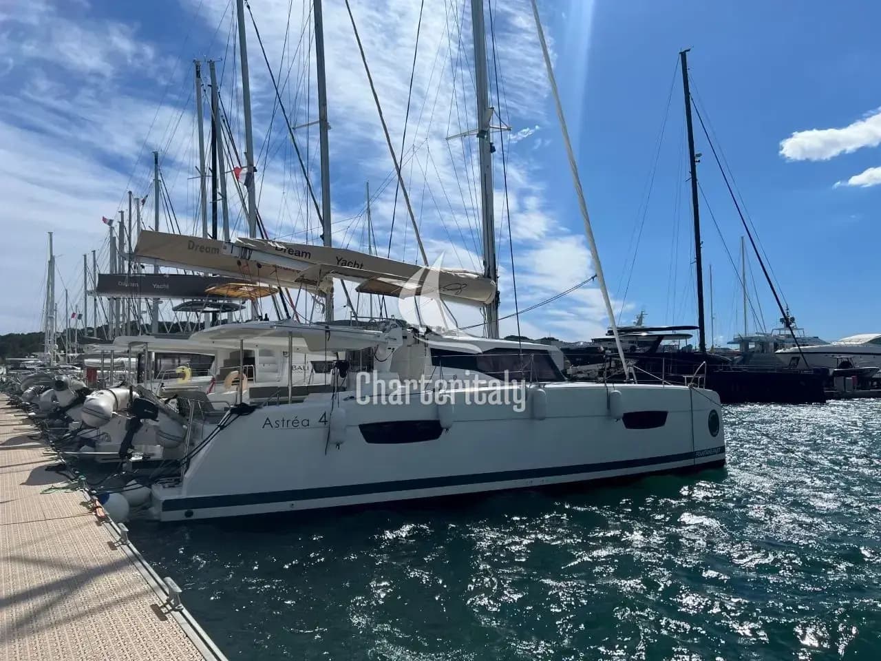 Fountaine Pajot Astrea 42 - 4 + 2 cab. - EL LIBERTAT - 3