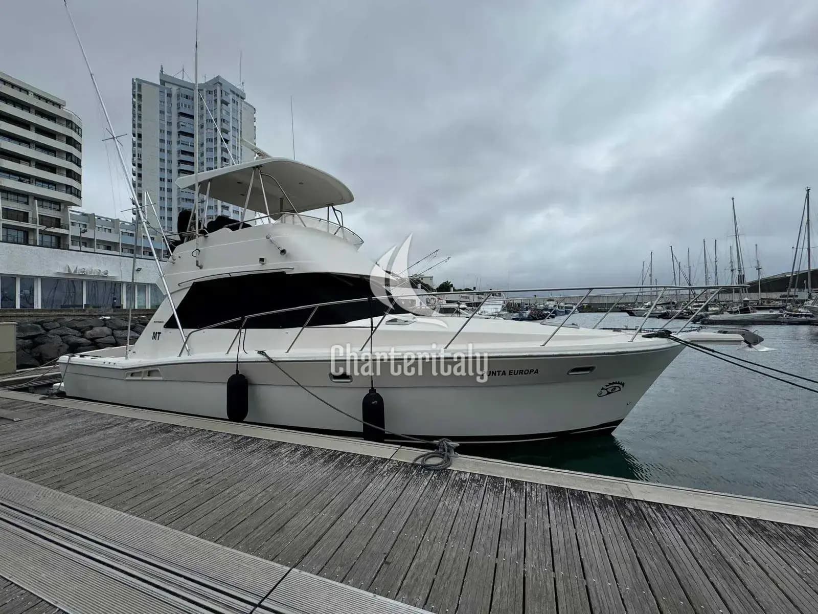 Riviera 39 Flybridge - Punta Europa - 2