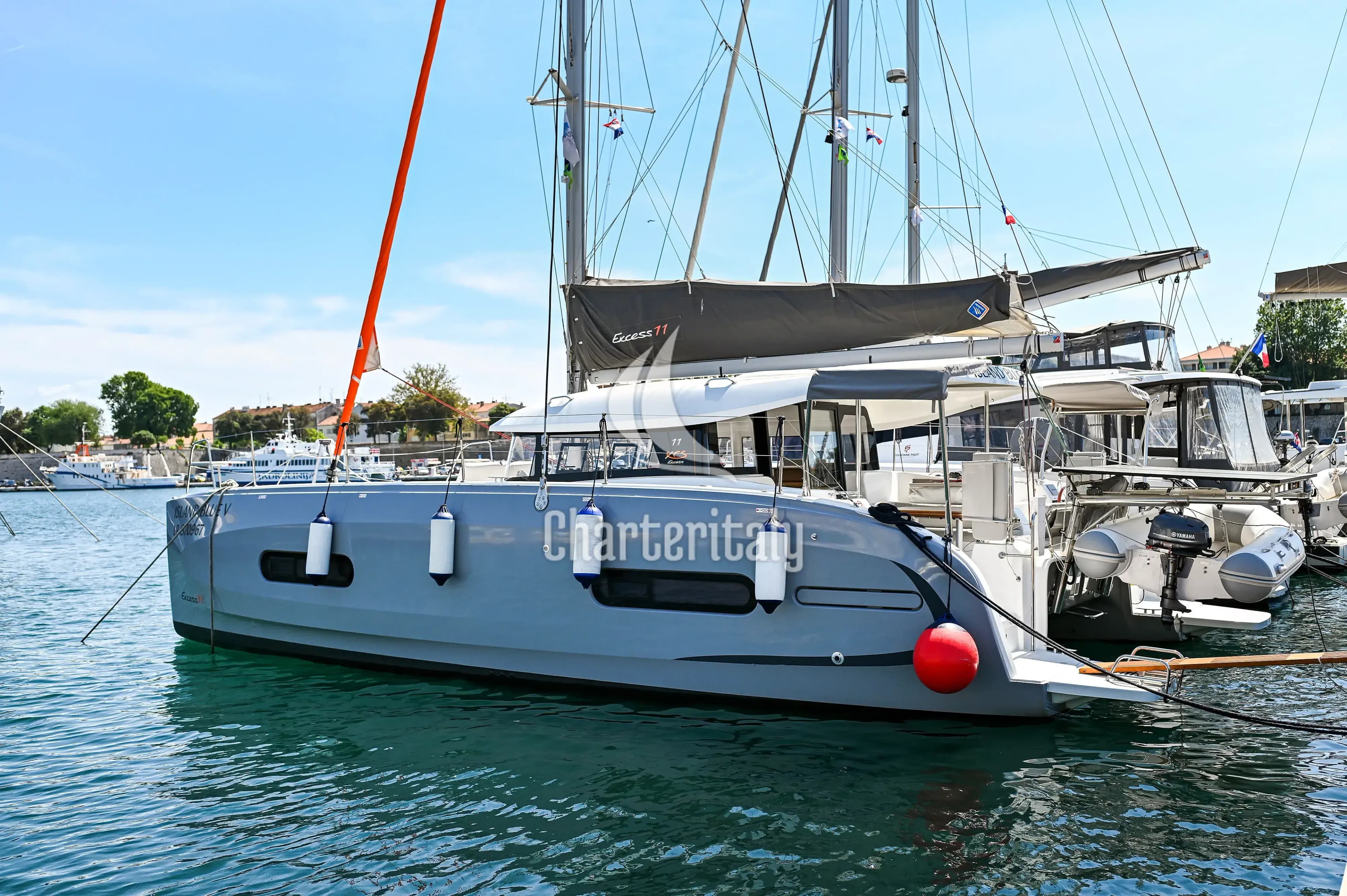 Excess 11 - ISLAND BLUE V - 50