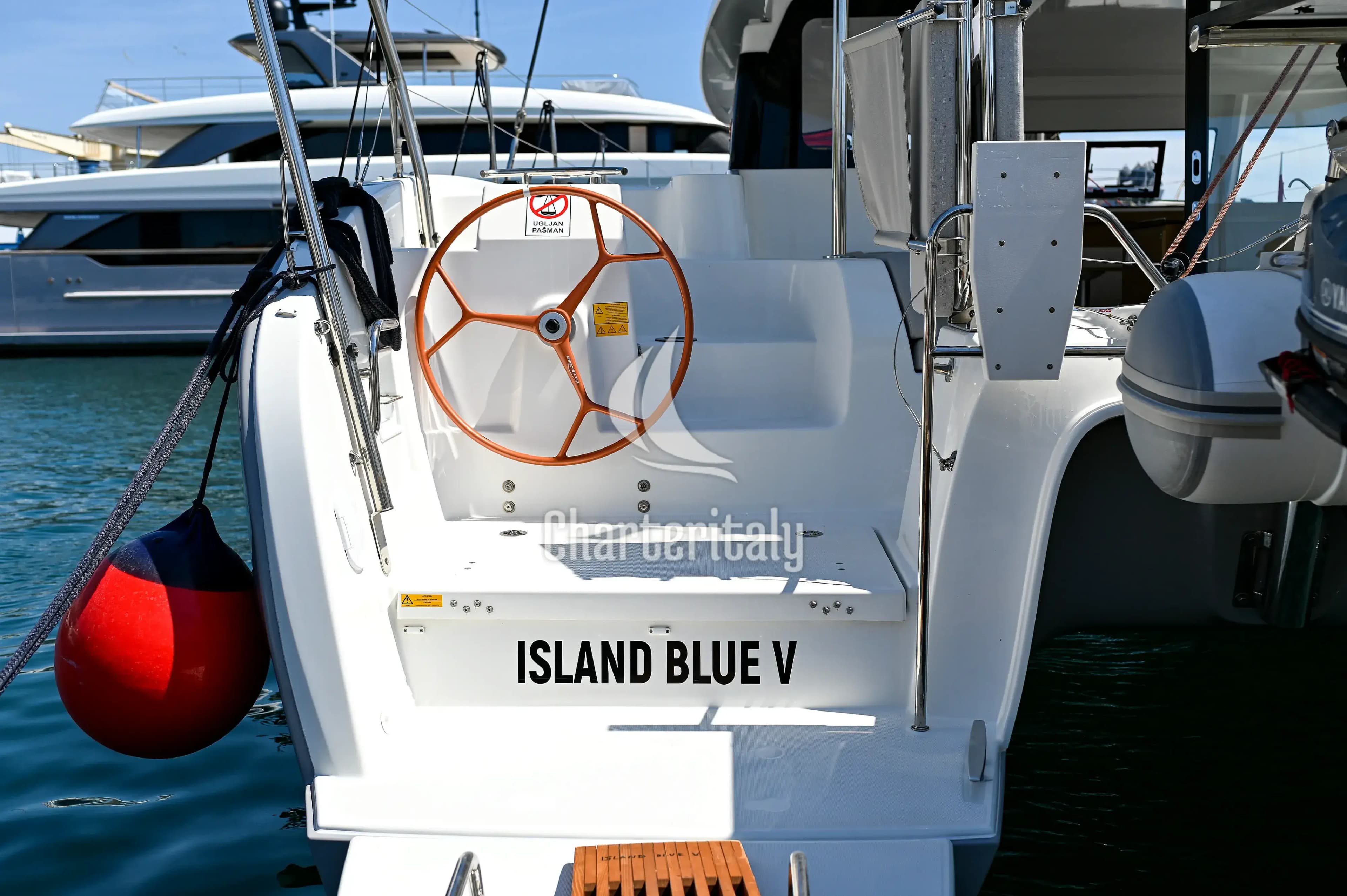 Excess 11 - ISLAND BLUE V - 96