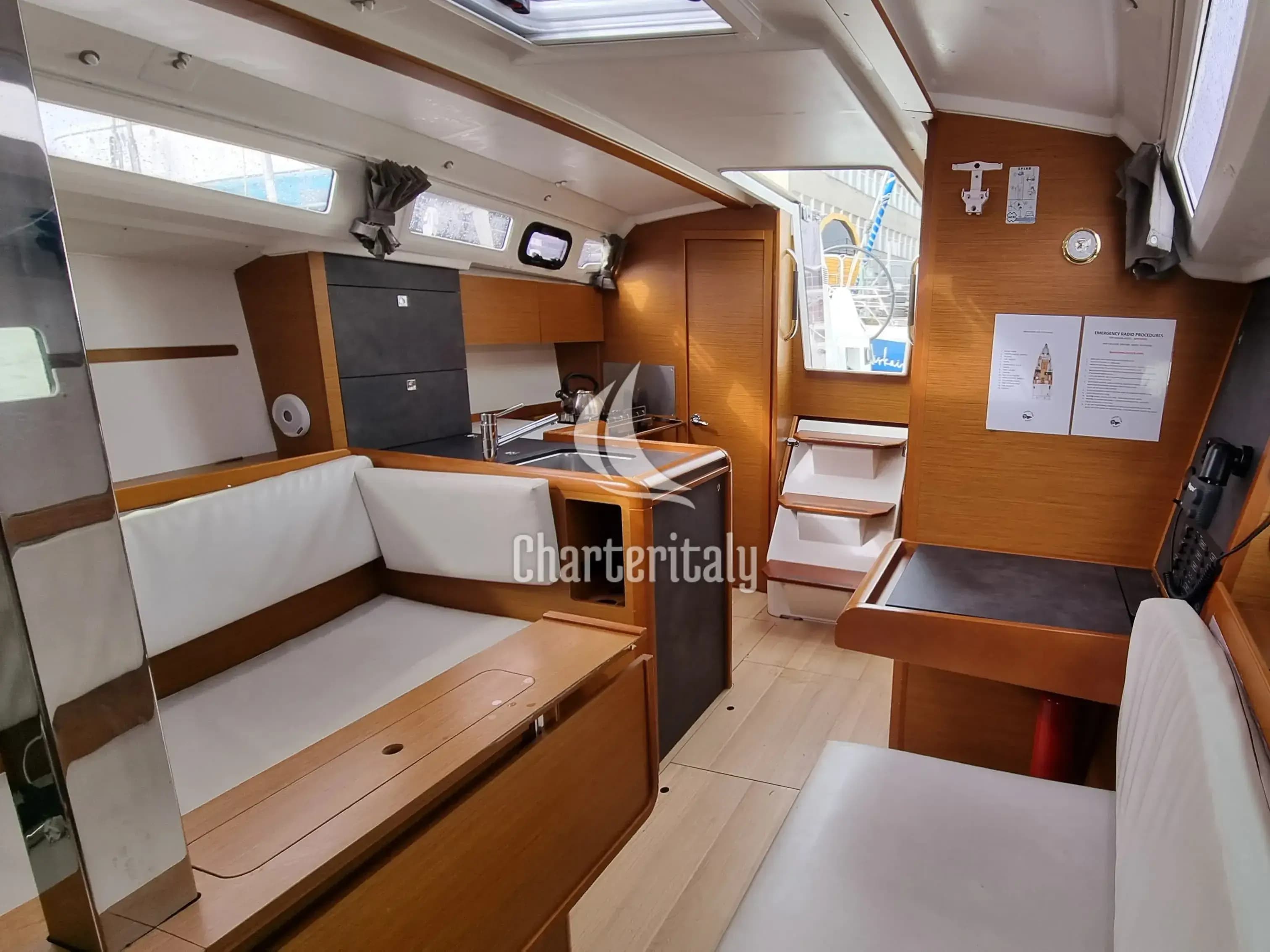 Sun Odyssey 349 - H3L - 8