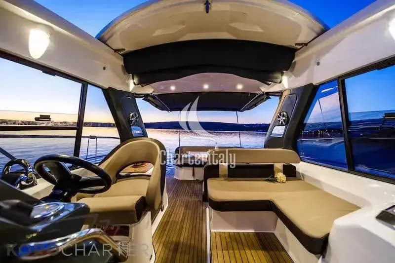 Bavaria 33 Sport HT - Anchy - 14