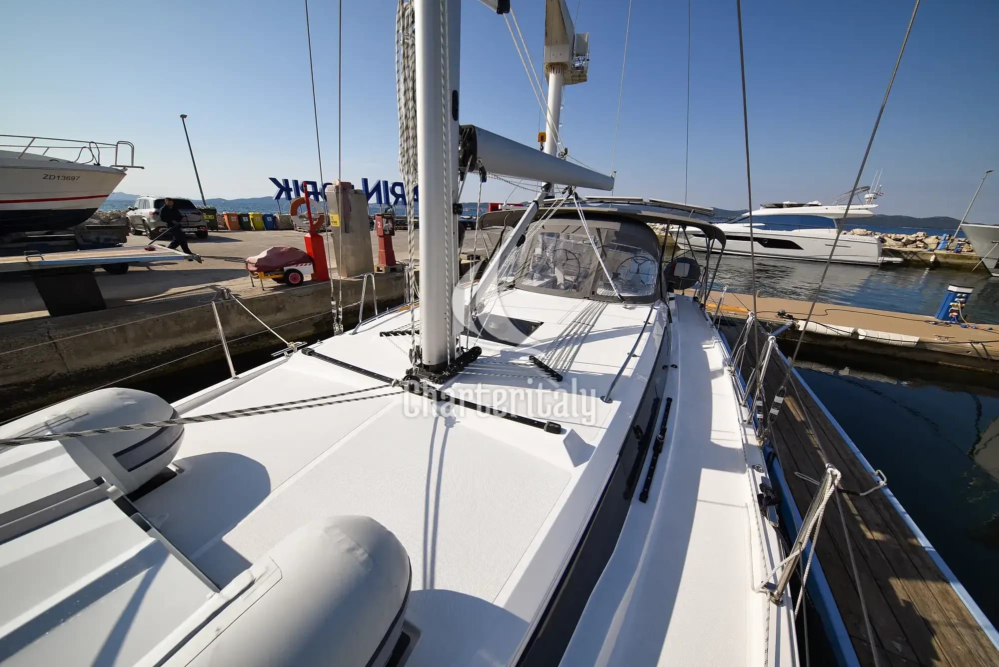 Bavaria C42 - Dna - 21