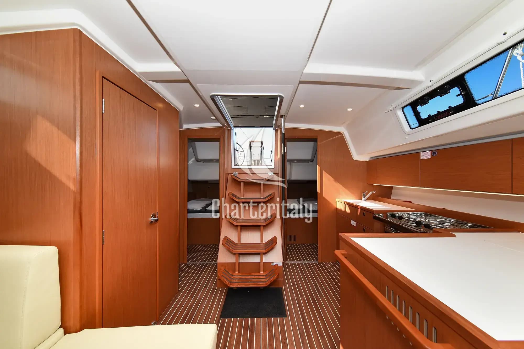 Bavaria C42 - Dna - 47