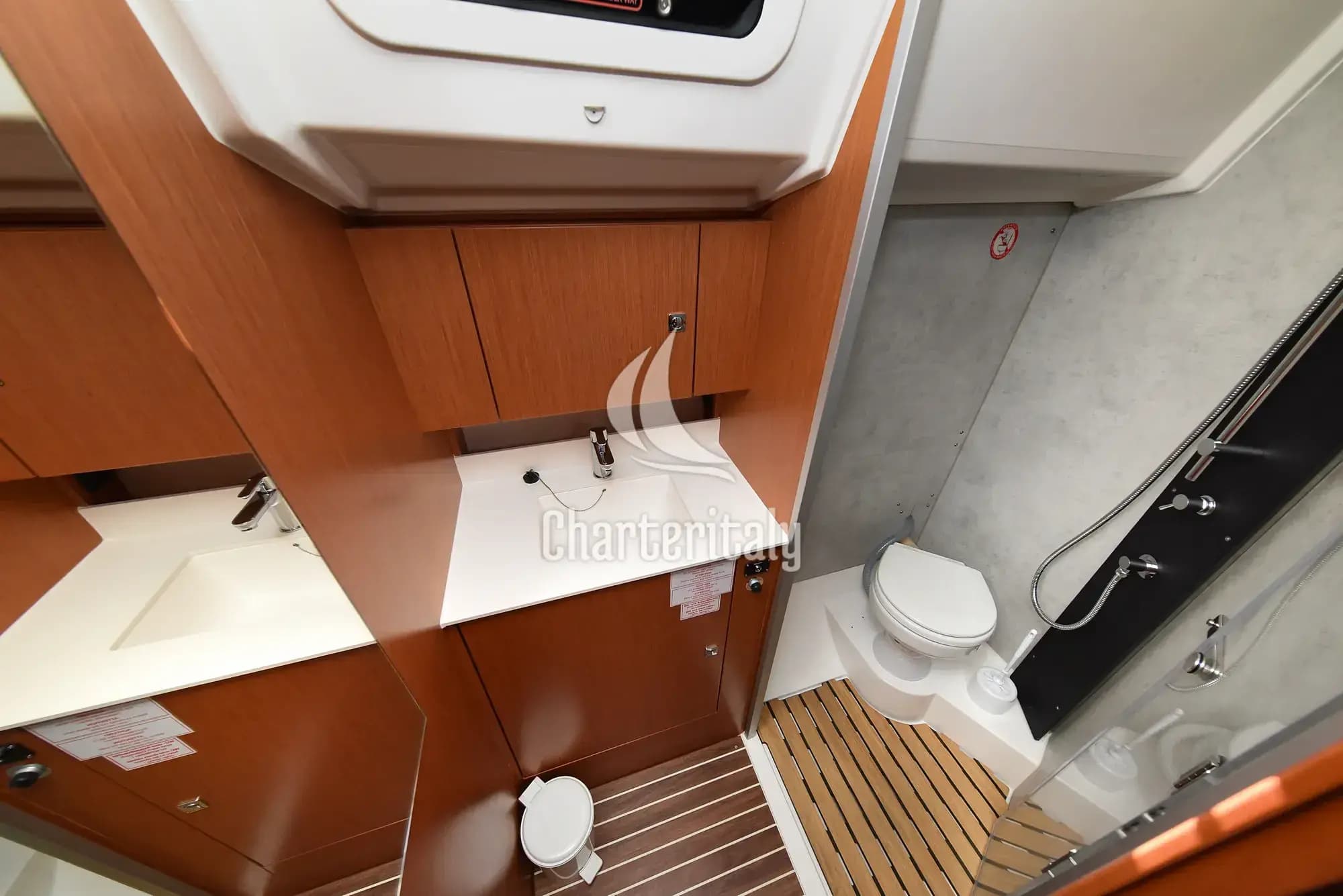 Bavaria C42 - Dna - 70