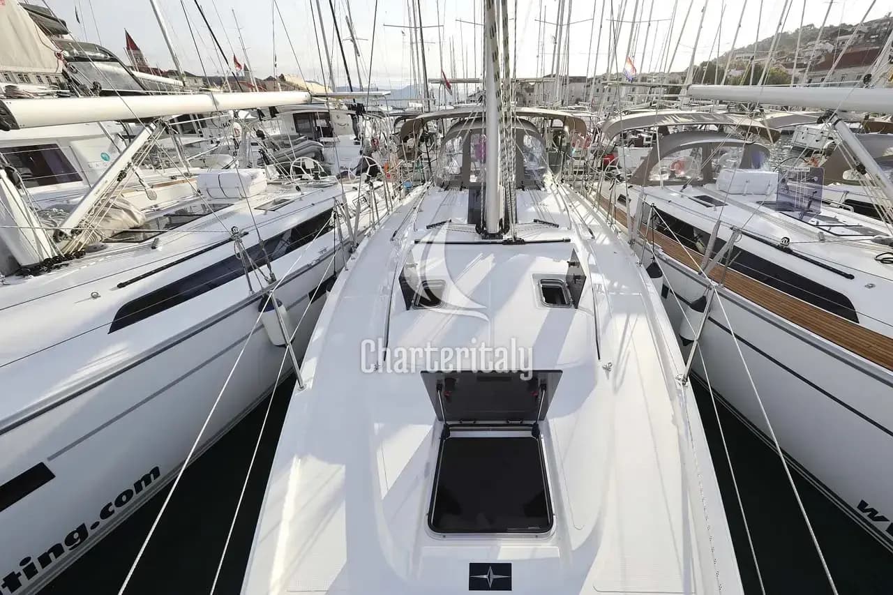 Bavaria C38 Style - Amore - 7