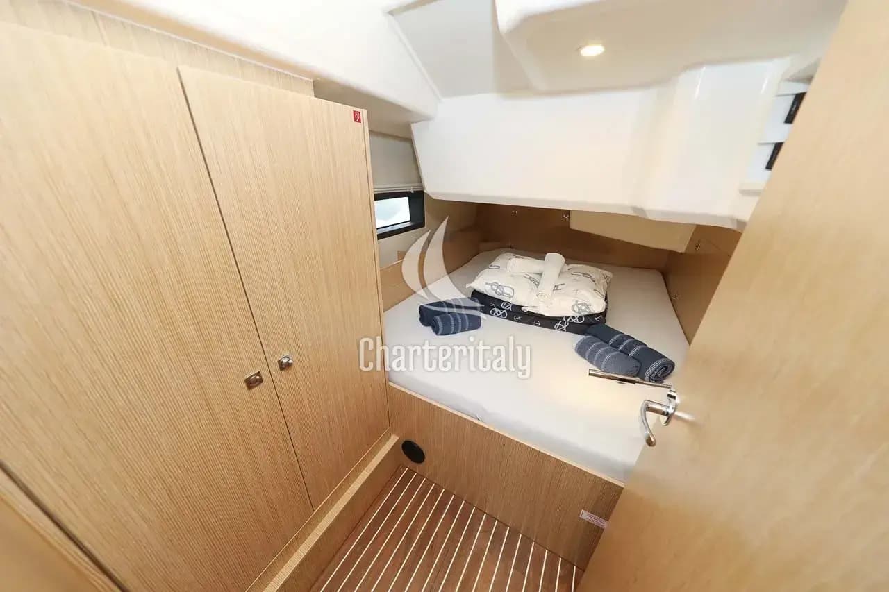 Bavaria C38 Style - Amore - 23