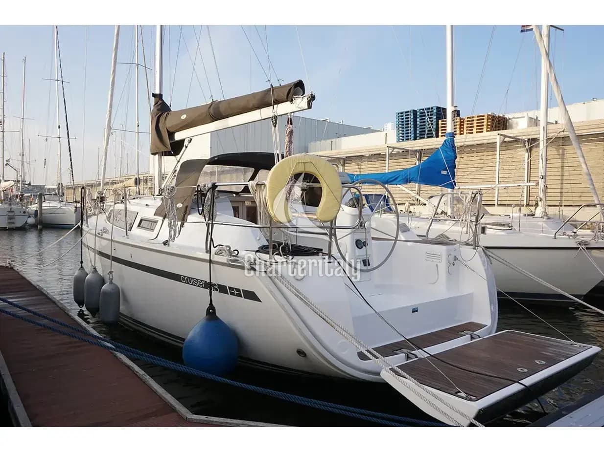 Bavaria Cruiser 33 - Bavaria Cruiser 33 - 1