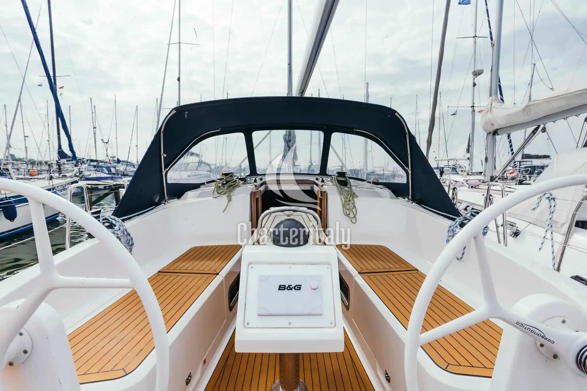 Bavaria Cruiser 37 - Bavaria Cruiser 37 - 8