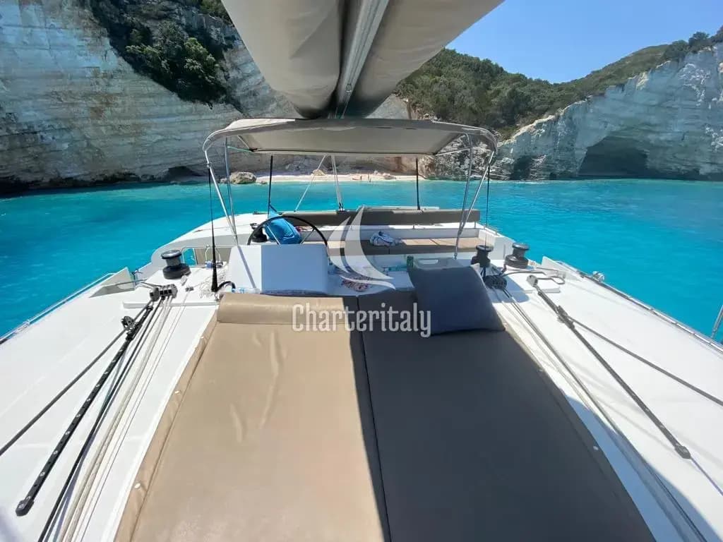 Lagoon 450 Fly - AEROPI  |⛵ VIP, Skippered Only, Watermaker, Generator, AC, BBQ - 14