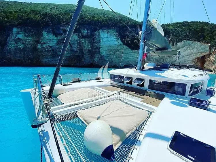 Lagoon 450 Fly - AEROPI  |⛵ VIP, Skippered Only, Watermaker, Generator, AC, BBQ - 16