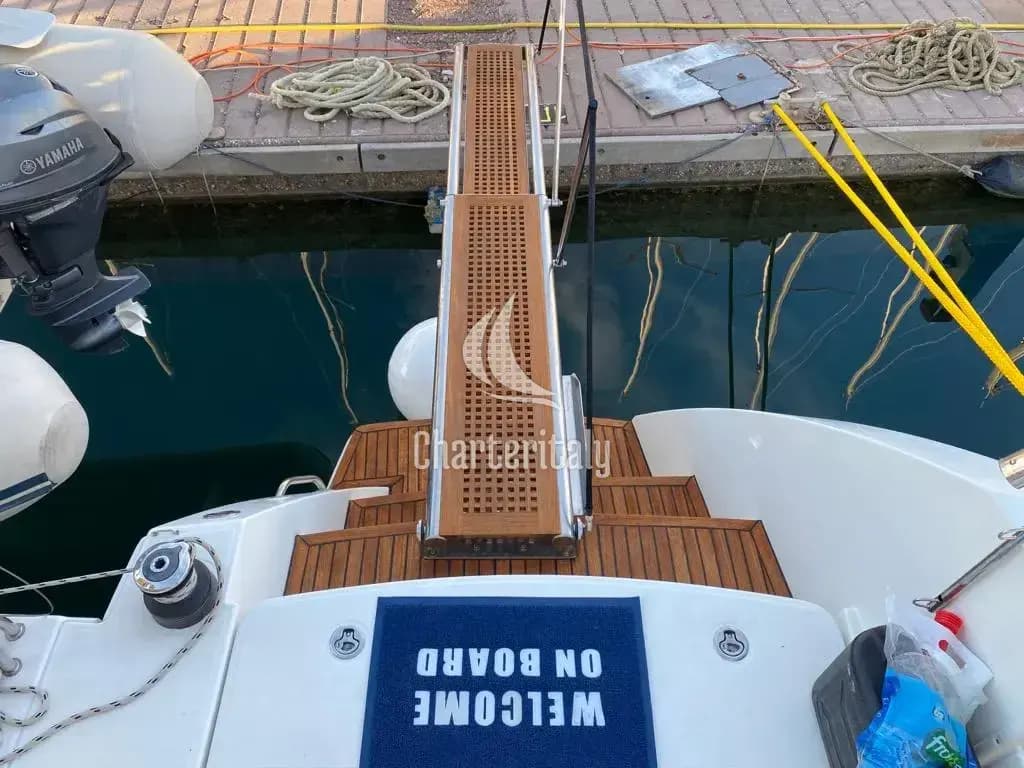 Lagoon 450 Fly - AEROPI  |⛵ VIP, Skippered Only, Watermaker, Generator, AC, BBQ - 7