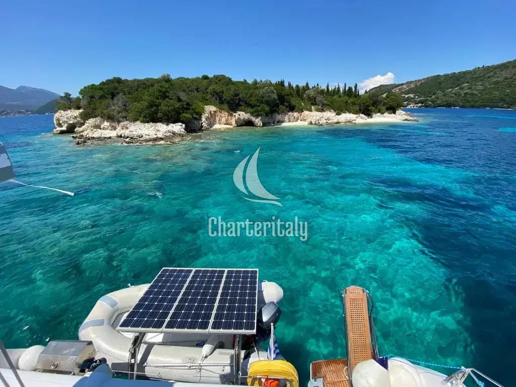 Lagoon 450 Fly - AEROPI  |⛵ VIP, Skippered Only, Watermaker, Generator, AC, BBQ - 13