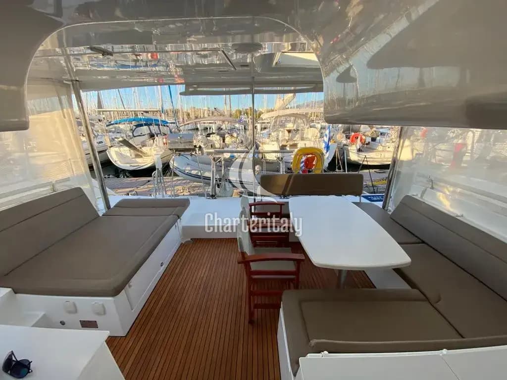 Lagoon 450 Fly - AEROPI  |⛵ VIP, Skippered Only, Watermaker, Generator, AC, BBQ - 2