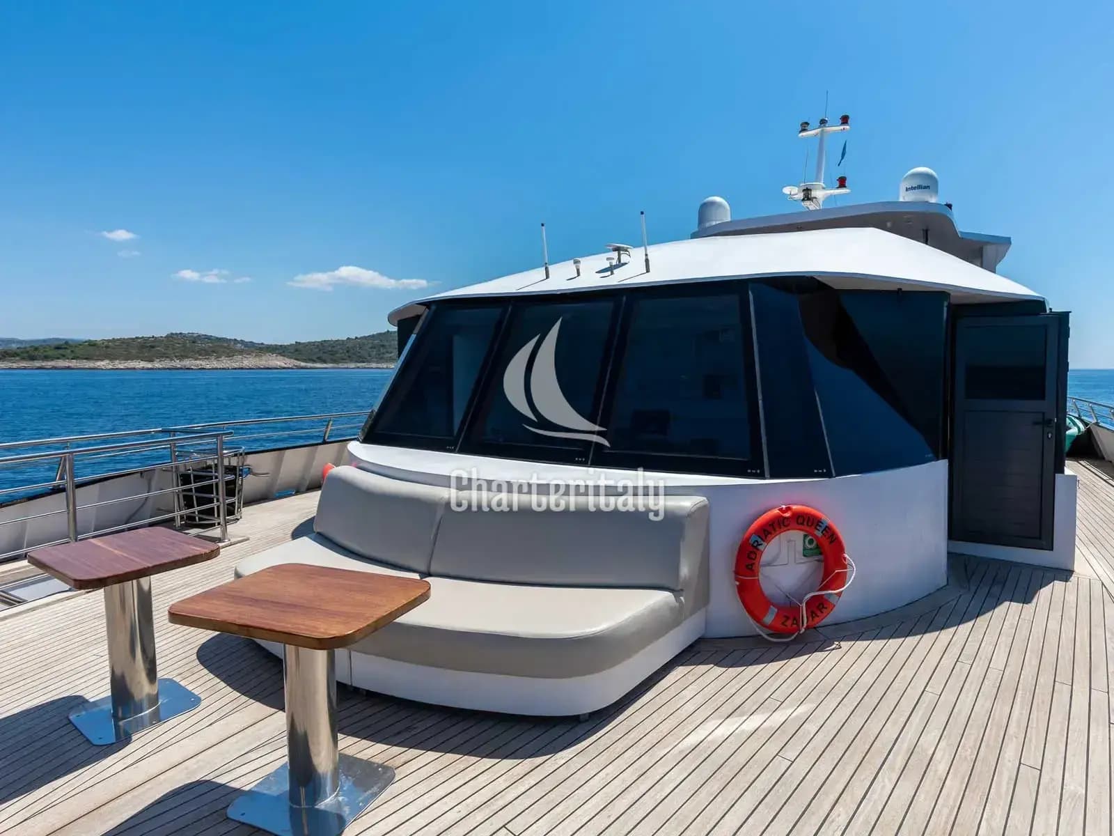Power Catamaran - MB Adriatic Queen - 23