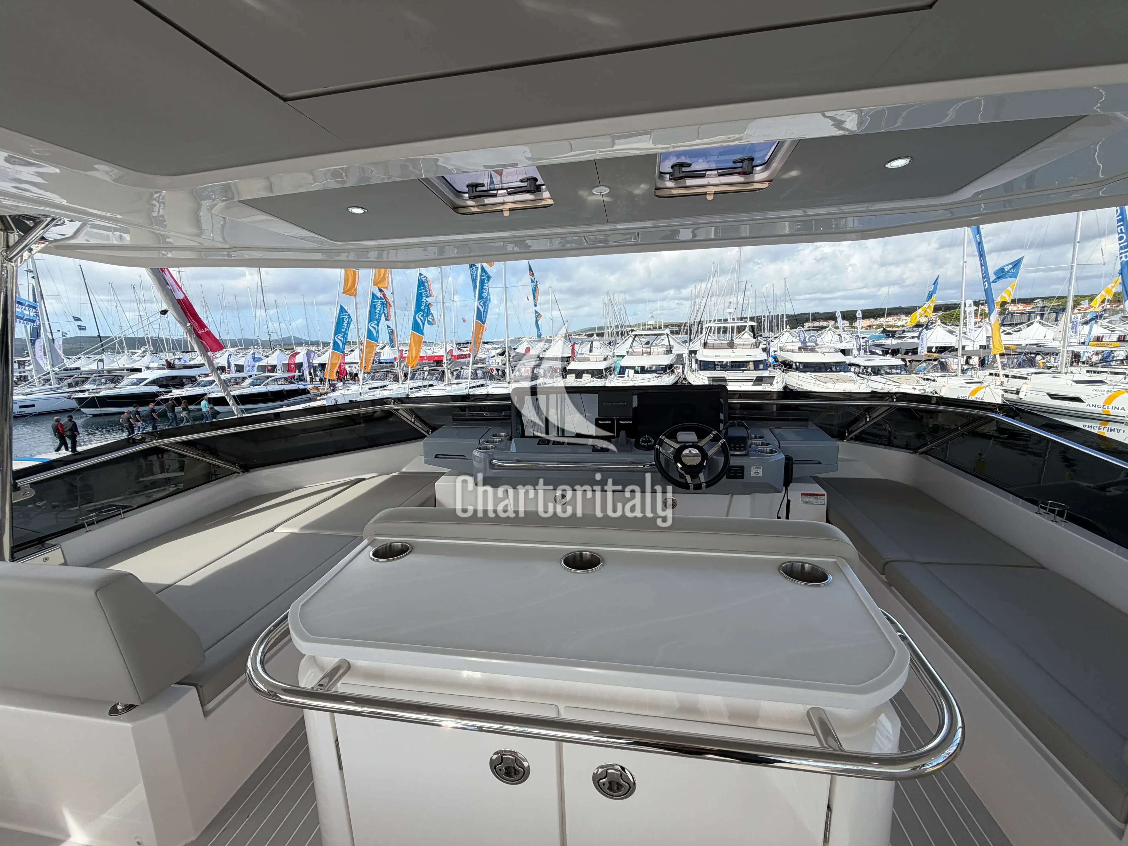 Aquila 50 Yacht - Infinity I - 8