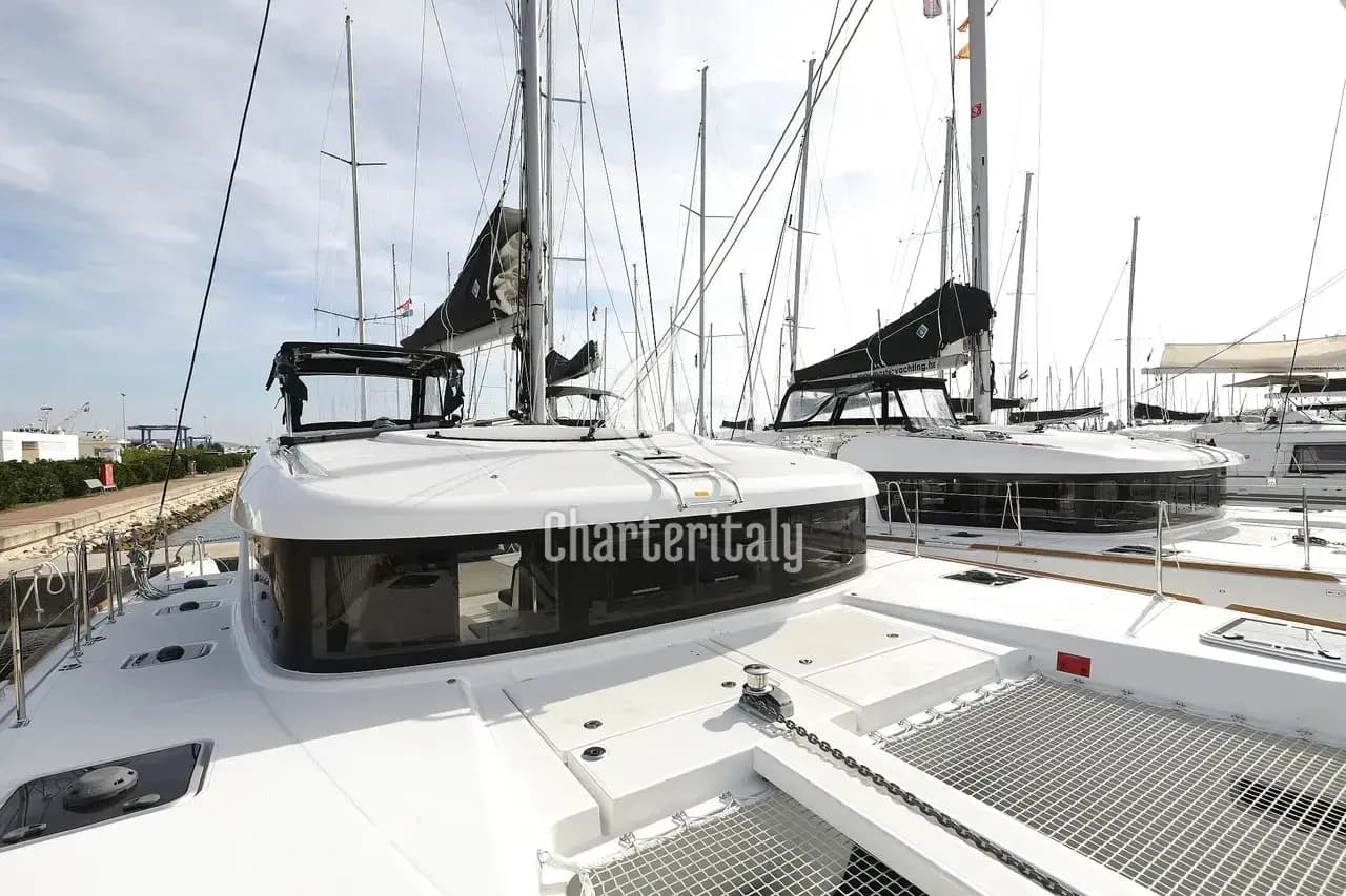 Lagoon 40 - 4 + 2 cab - Blue Angel - 13