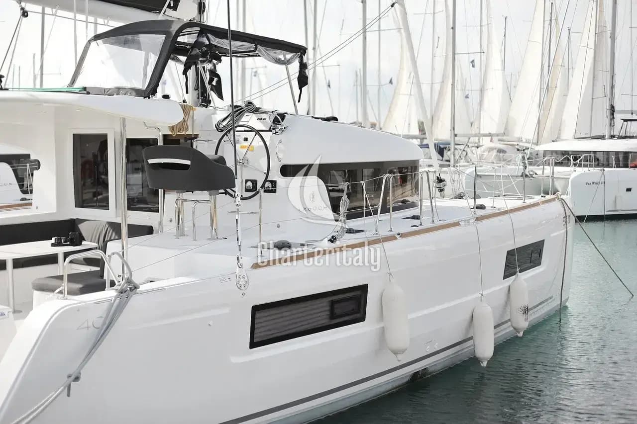 Lagoon 40 - 4 + 2 cab - Blue Angel - 6