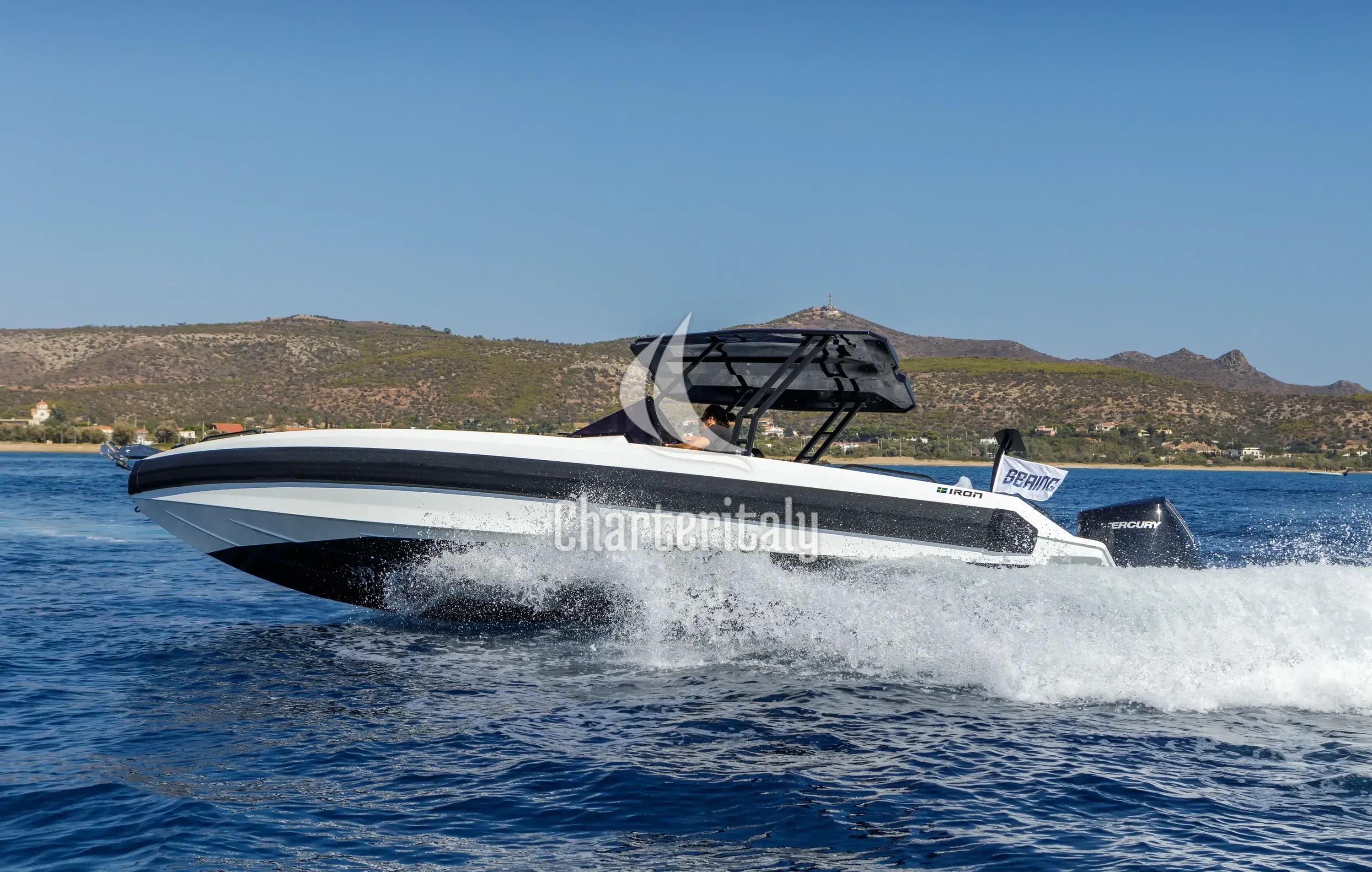 Motorboat - Iron Hawke - 4