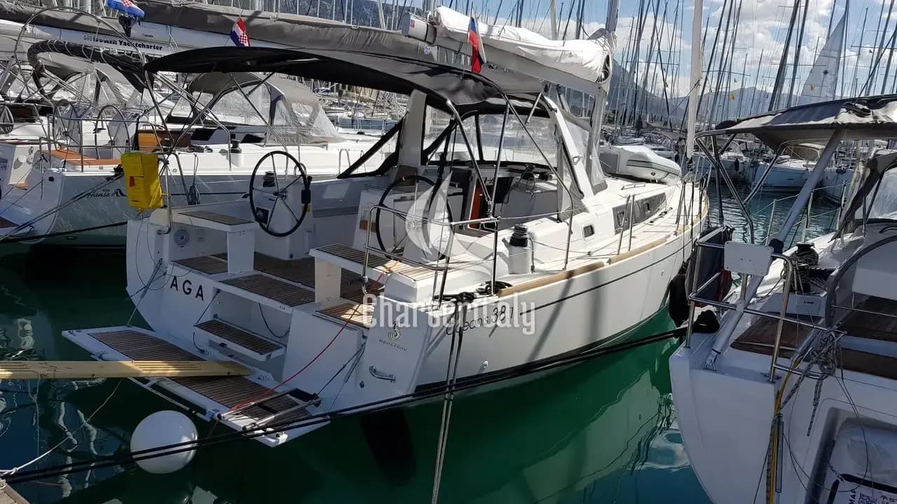 Oceanis 38.1 - Aga - 5