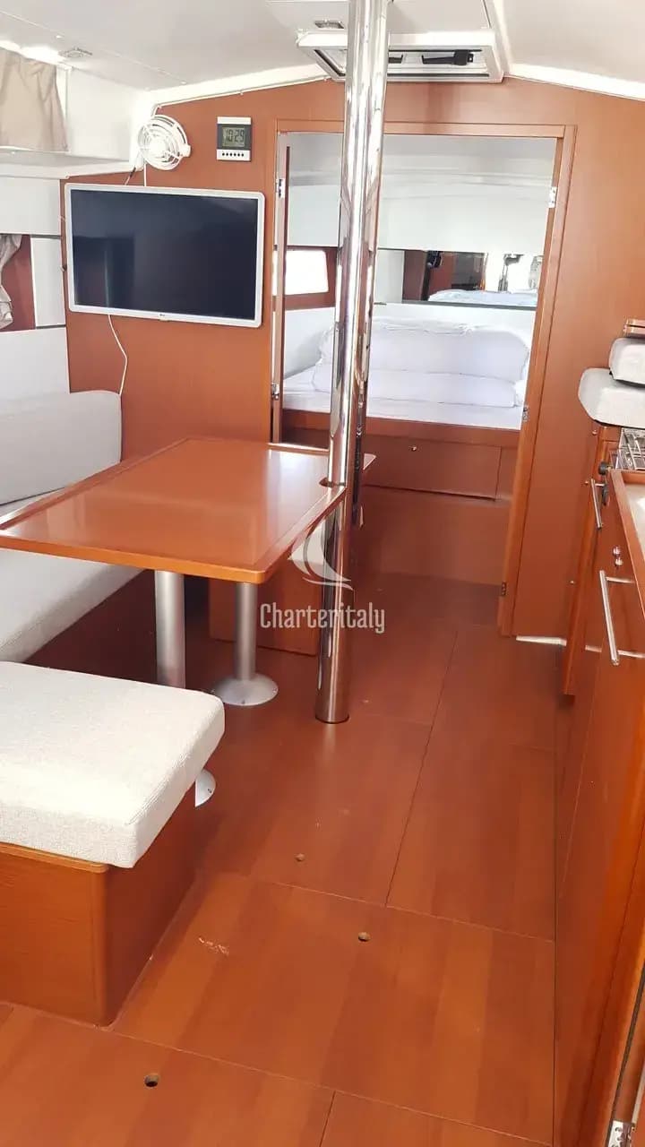 Oceanis 38.1 - Aga - 13