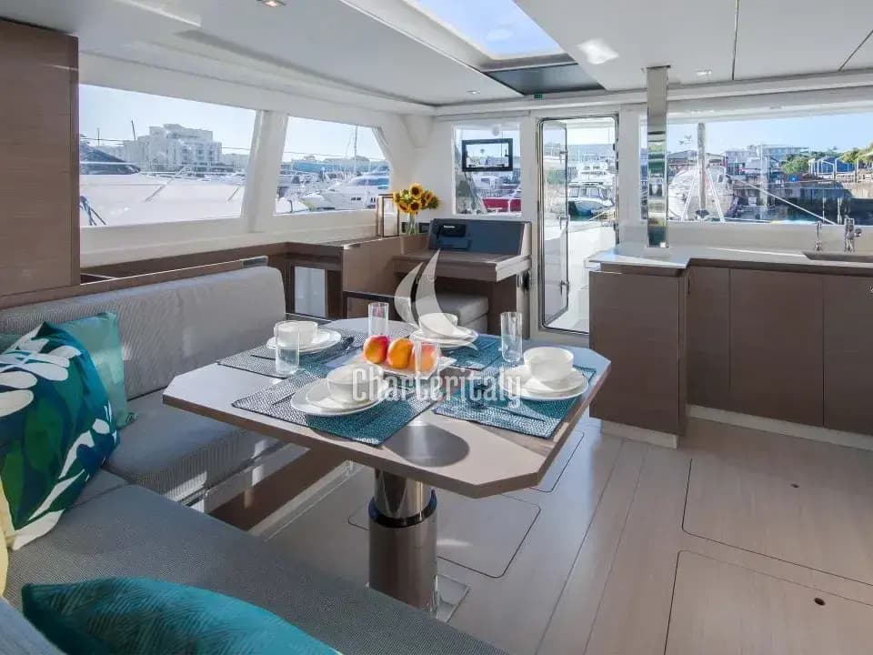 Leopard 42 - Moorings 4200/3/3 Club - 8