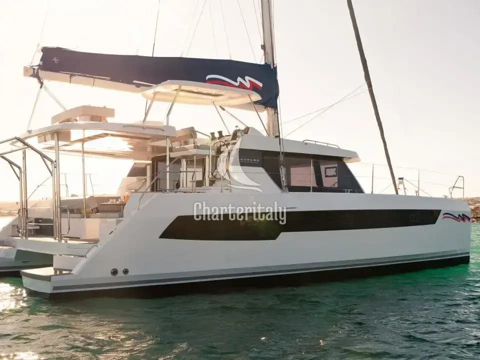 Leopard 42 - Moorings 4200/3/3 Club - 1