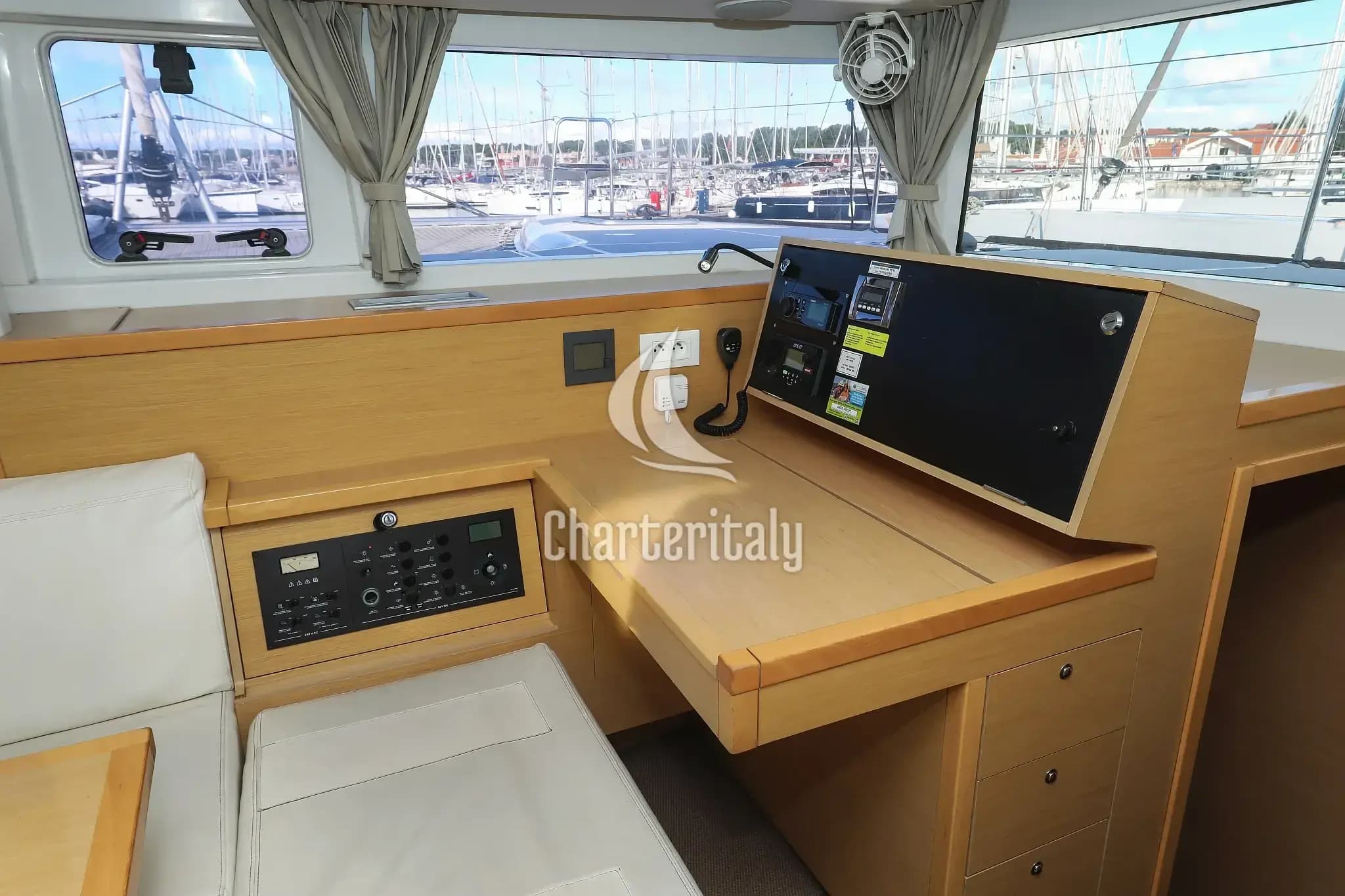 Lagoon 400 S2 - 4 + 2 cab. - First Choice - 22