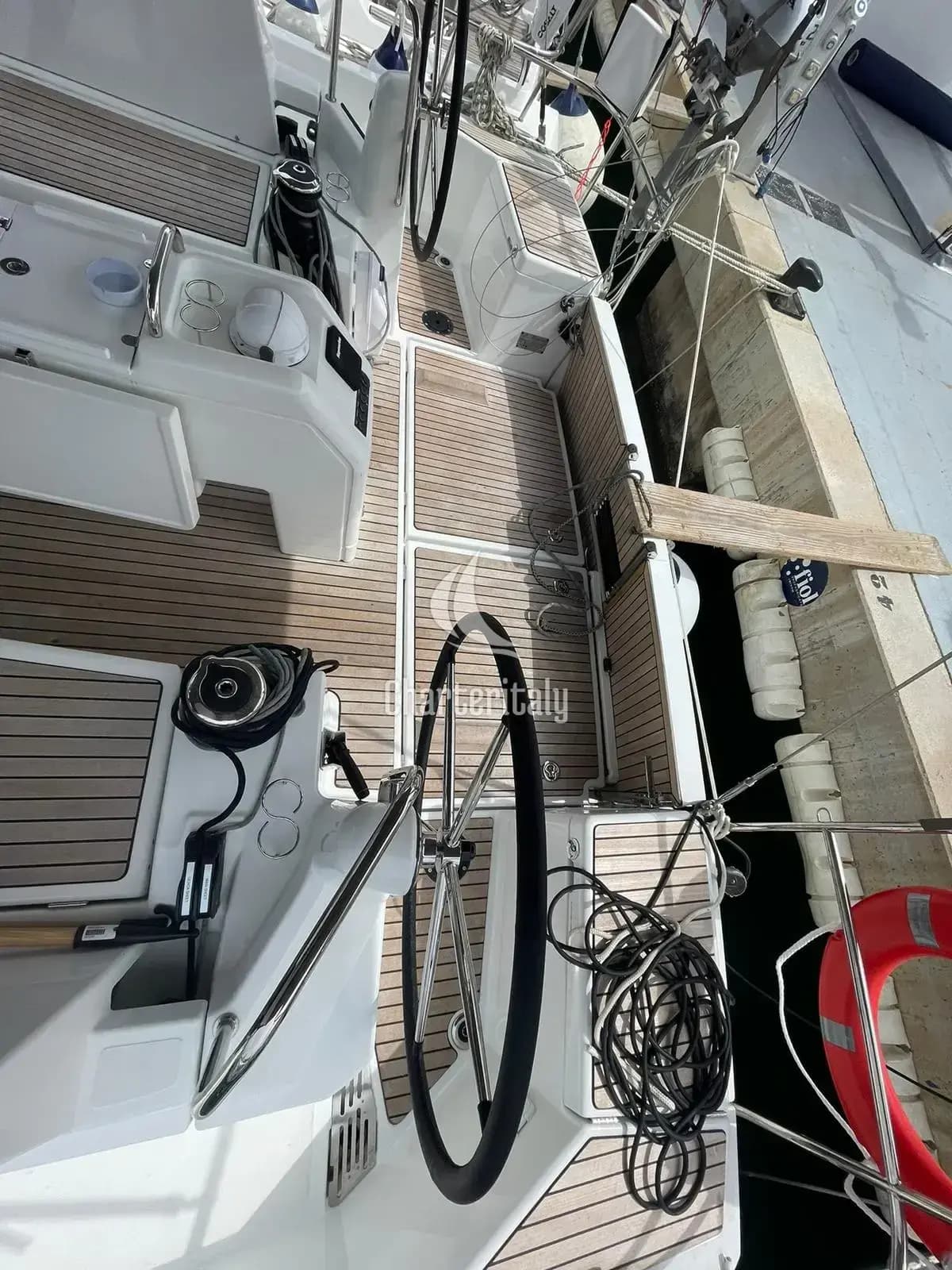 Sun Odyssey 440 - Alboran Amaretto - 33