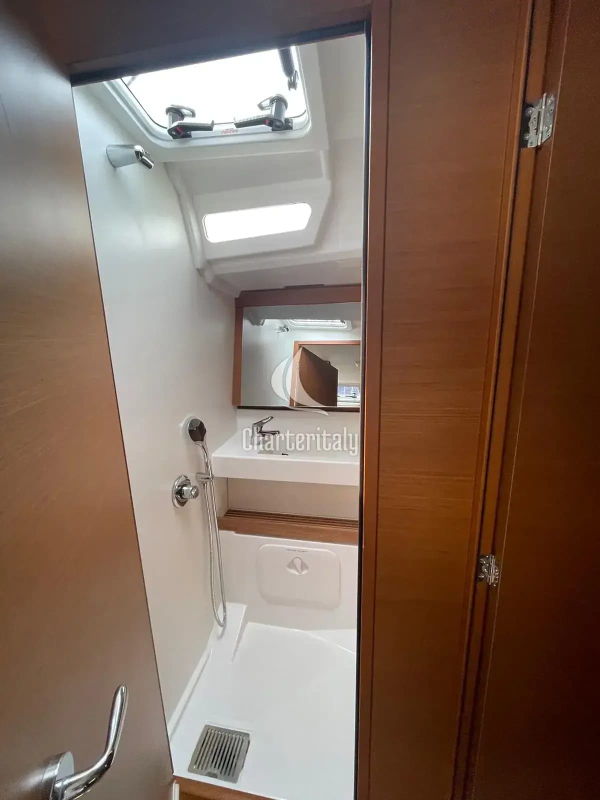 Sun Odyssey 440 - Alboran Amaretto - 5