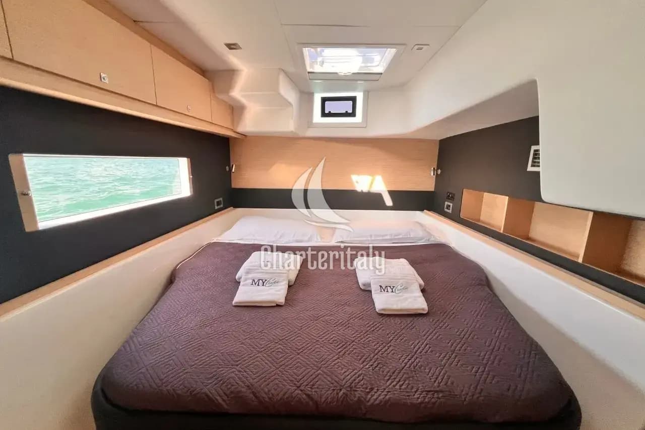 Dufour 48 Catamaran - 5 + 1 cab. - Futura - 11