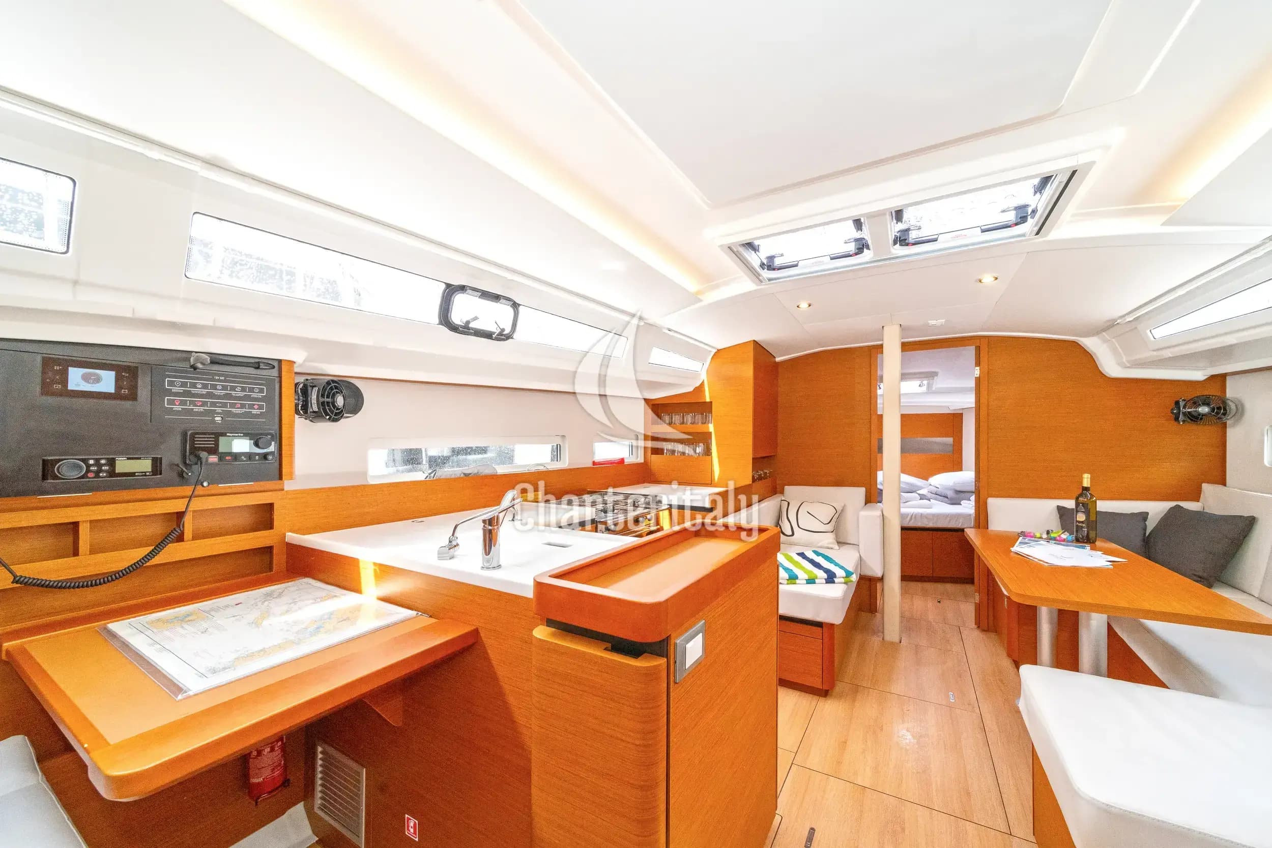 Sun Odyssey 410 - First Date - 5