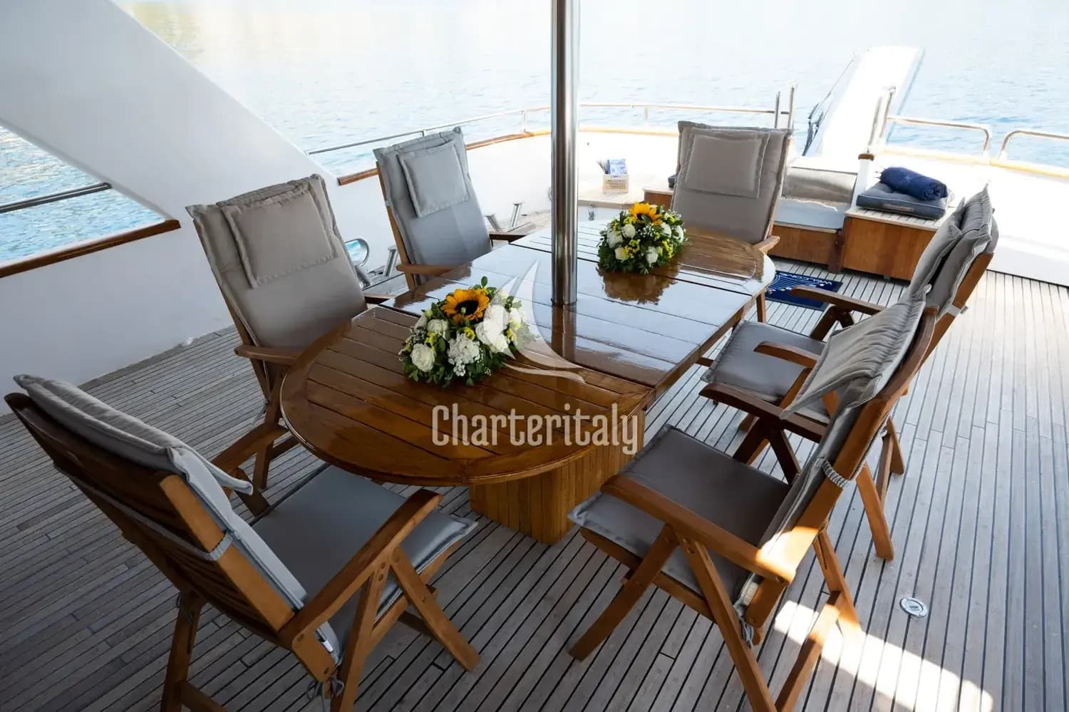 Perama Shipyards 102 - Elena - 30