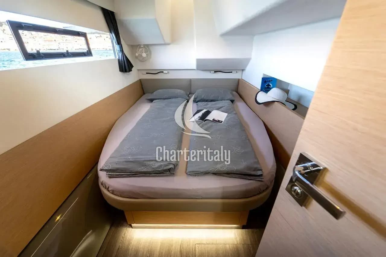 Fountaine Pajot MY 37 - 3 cab. - Mon Ami - 18