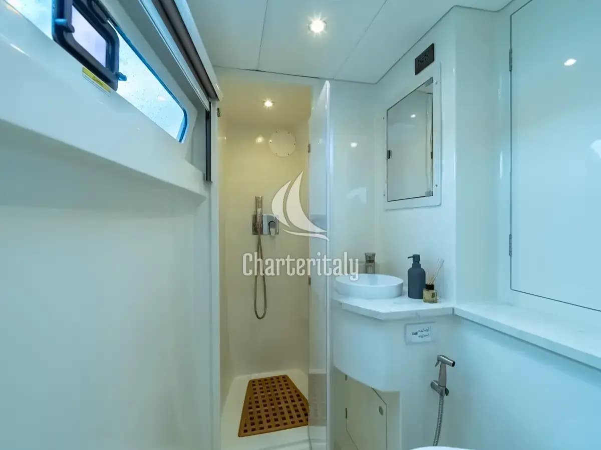 Island Spirit 525E - Electric E-Motion - 37