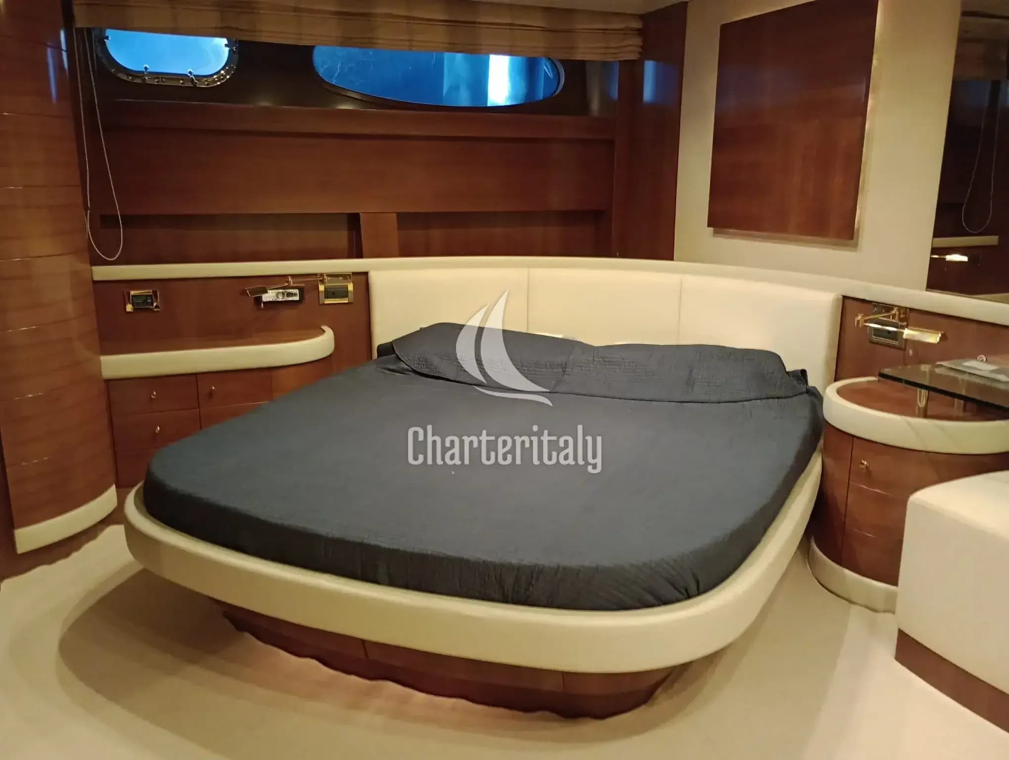 Bayliner 652 - Premium - 2