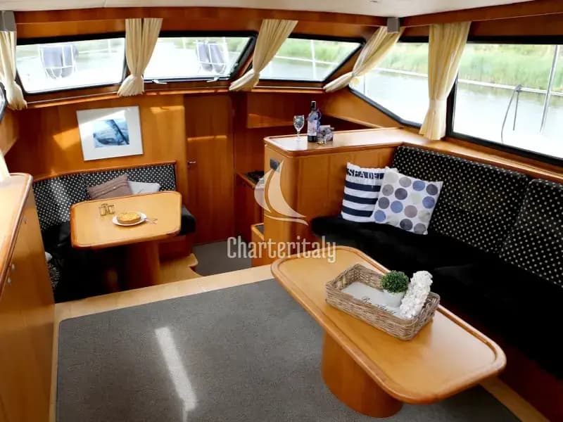 Pacific Allure 155 - Royal - 10
