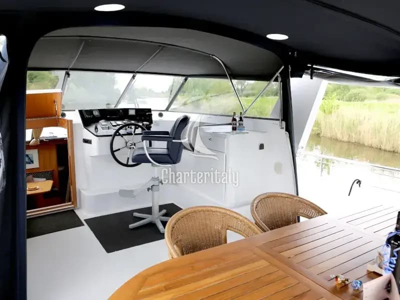 Pacific Allure 155 - Royal - 33