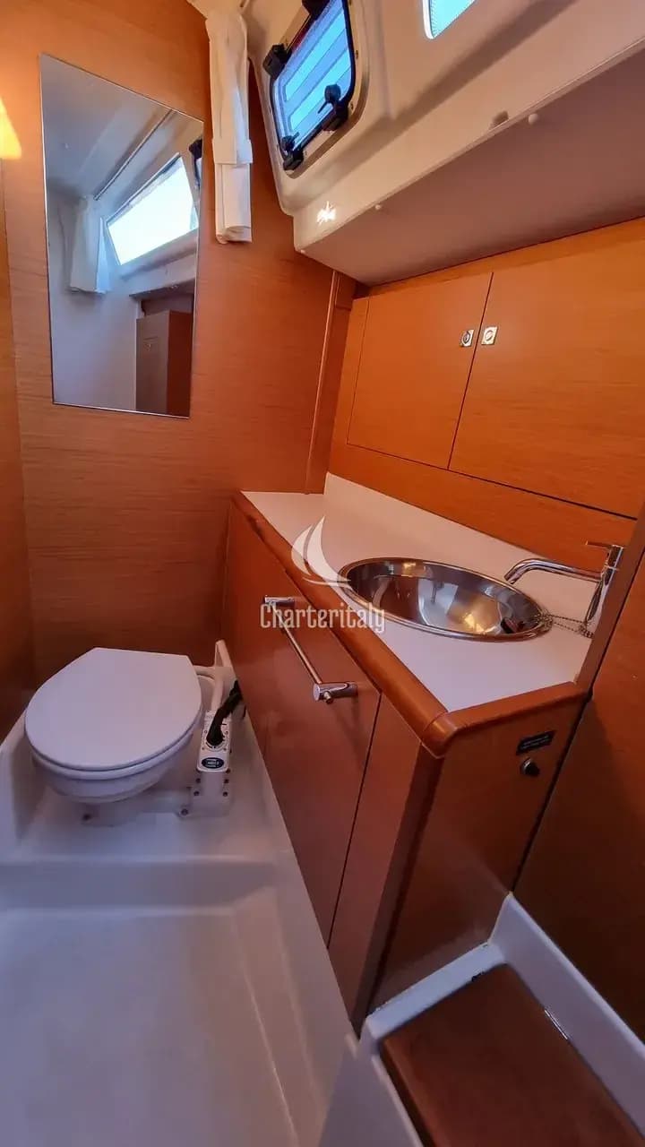 Sun Odyssey 449 - Blue Moon - 17