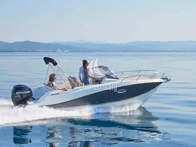 Quicksilver Activ 675 Sundeck - Quicksilever 675 - 4