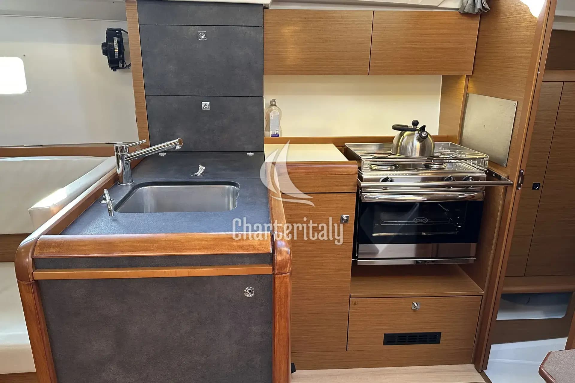 Sun Odyssey 349 - 2 cab. - Antonija - 11